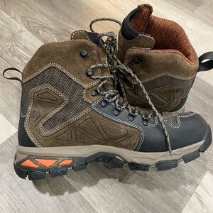 RED WING Irish Setter Men’s Brown  Waterproof  Boots Size 9D